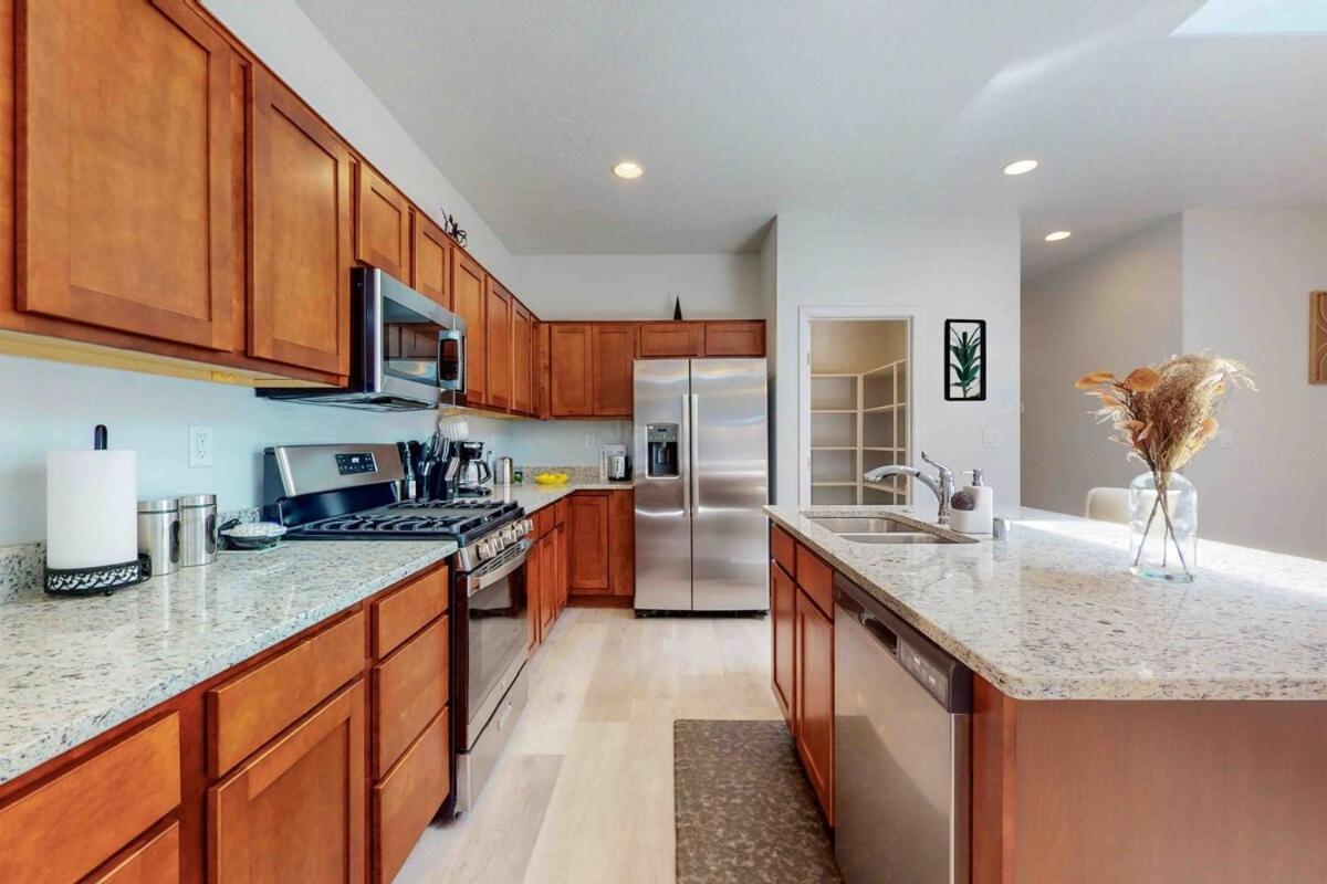 Modern Home 3Br Next To Airport, Netflix, Casino Albuquerque Zewnętrze zdjęcie